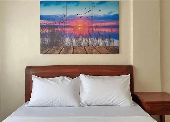 Lawton Residences 2g Apartamento *